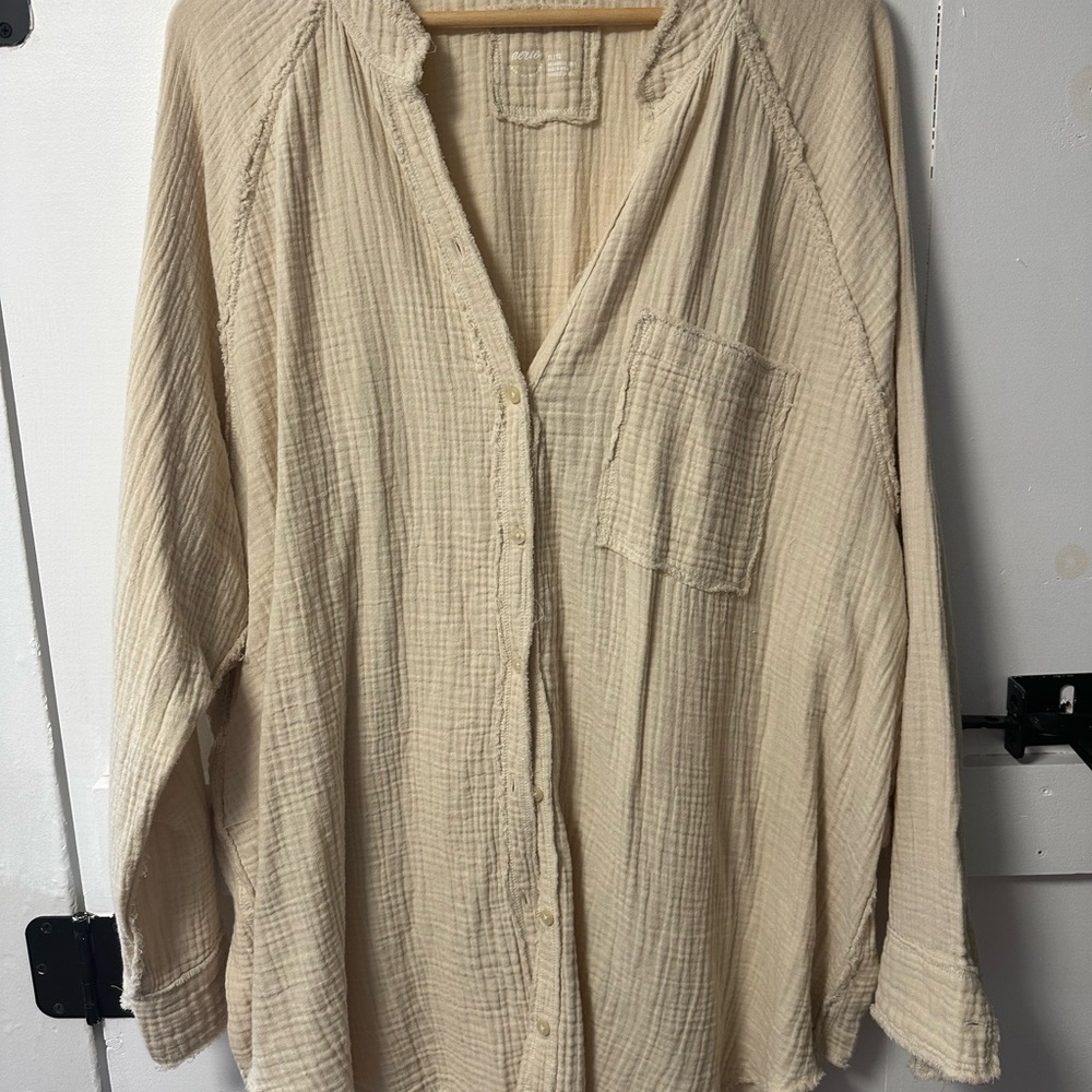 Aerie Textured Cream Shirt